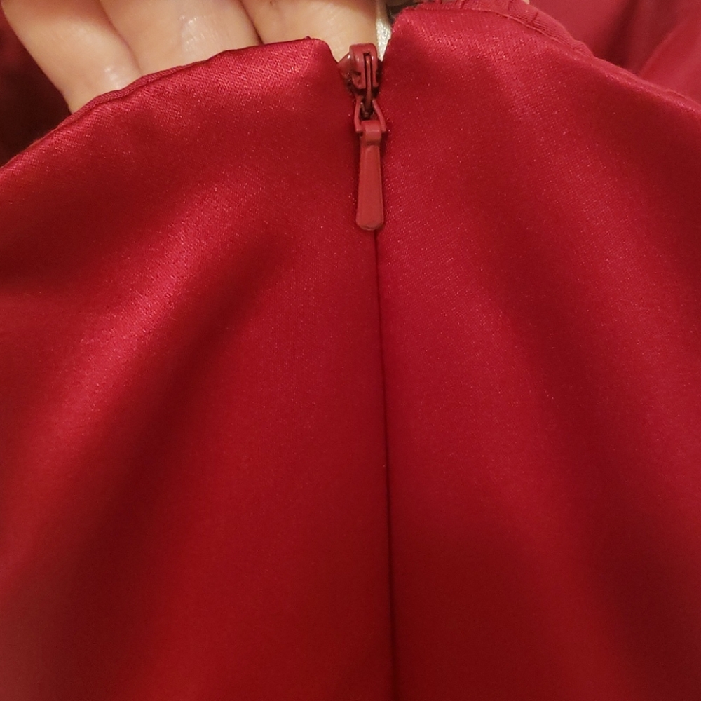 David's Bridal red strapless dress - Picture 5 of 6